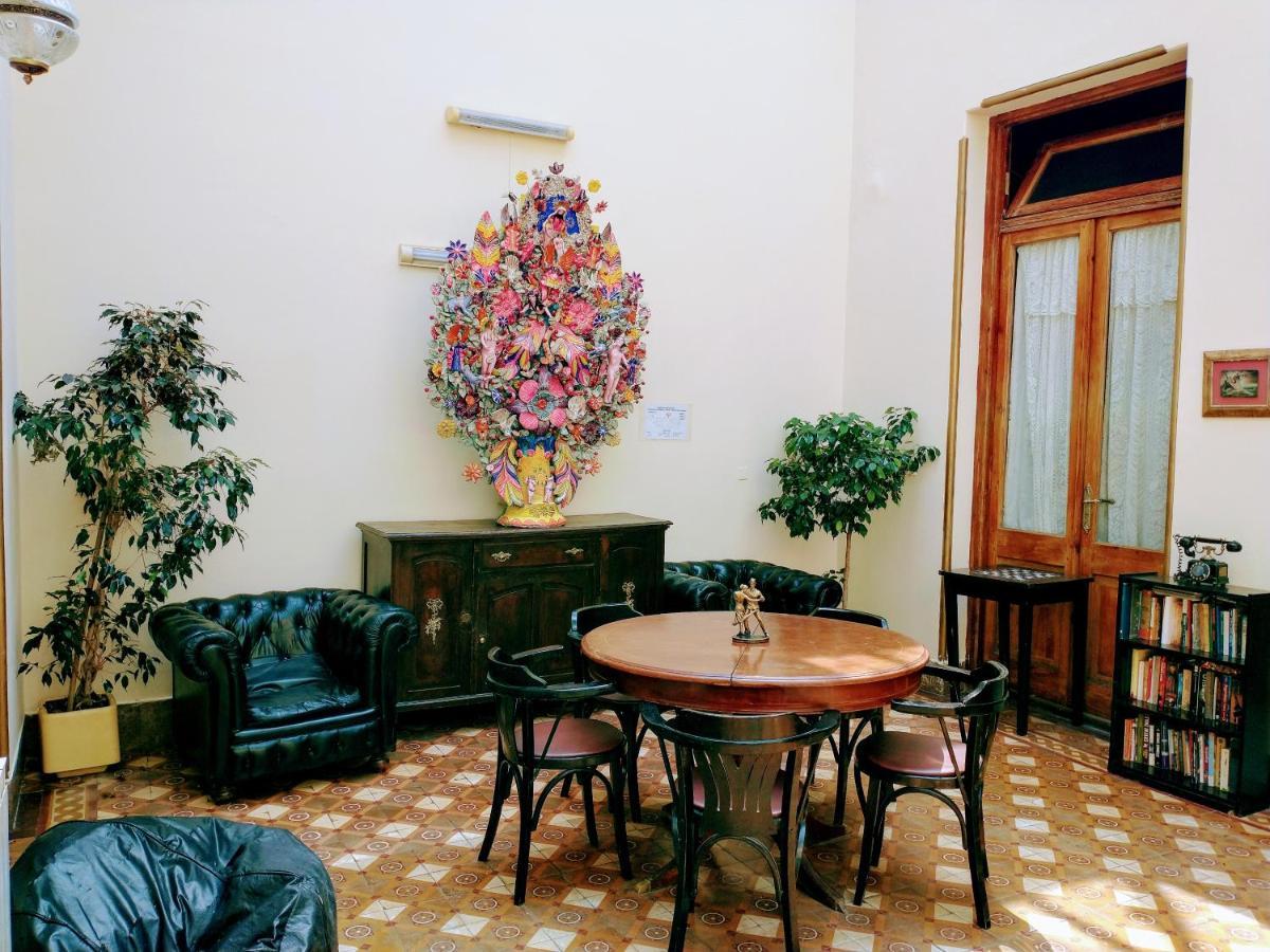 Telmotango Hostel Buenos Aires Eksteriør bilde